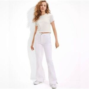 american eagle stretch super hi-rise flare white wash denim jeans slit hems 0-2